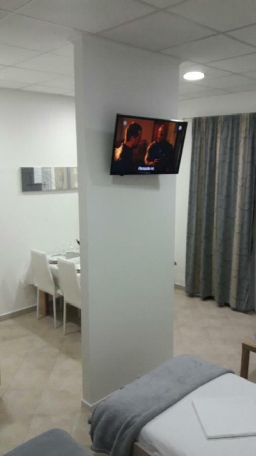 Apartment Smodlaka Dugopolje Εξωτερικό φωτογραφία